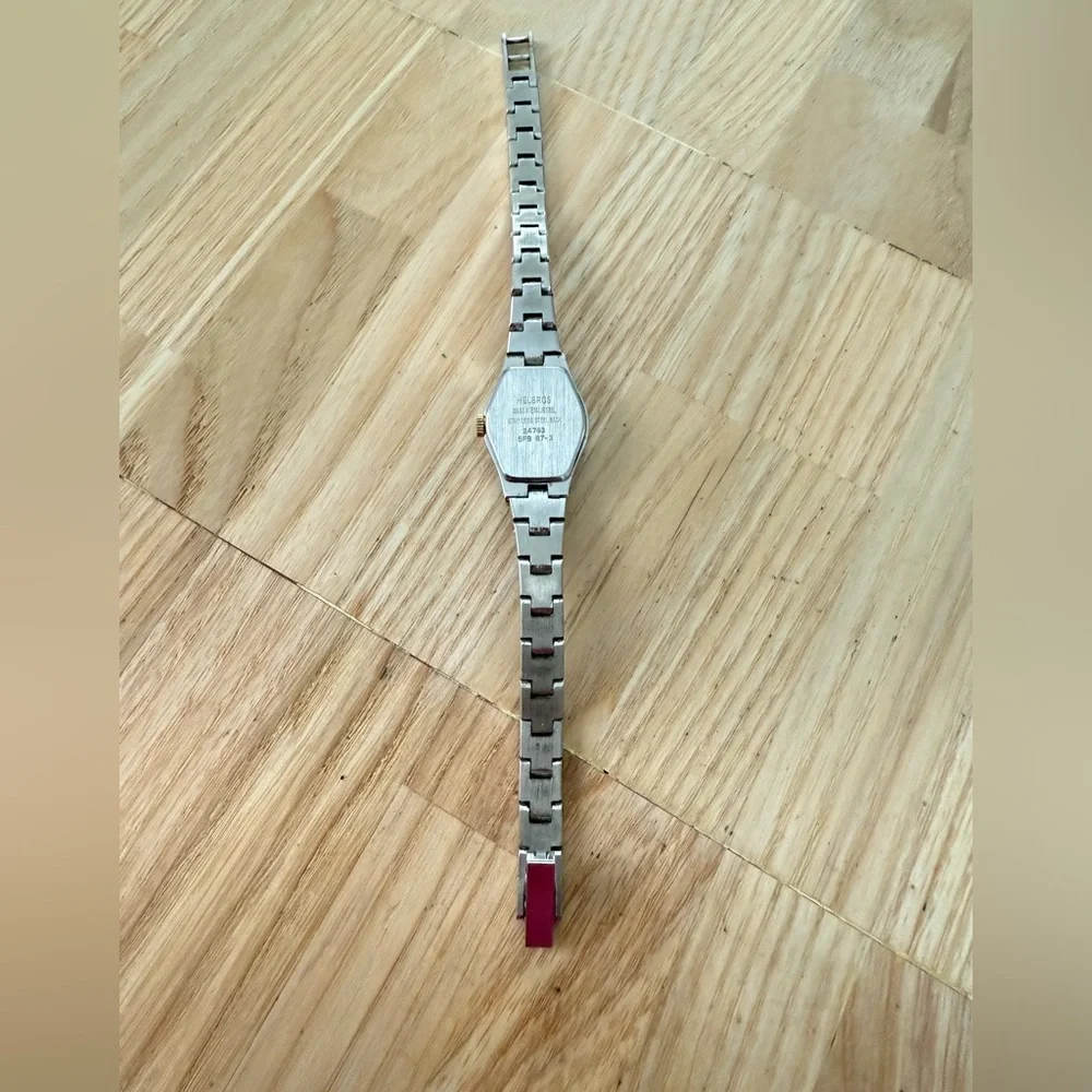 Vintage Helbros ladies octagonal two toned watch NEW BATTERY